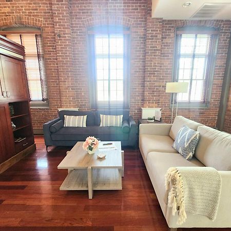 Jennifer'S Riverfront Foundry Apartment Downtown Providence Exterior foto